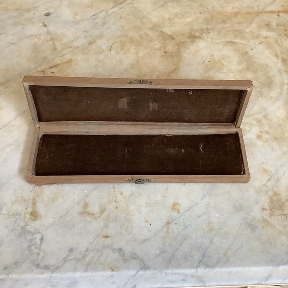 Victorian Antique Jewelry Glove Box - Picture 7 of 8